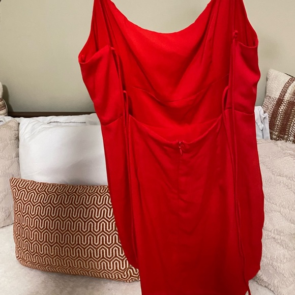 Superdown Dixie Backless Dress - Picture 4 of 5